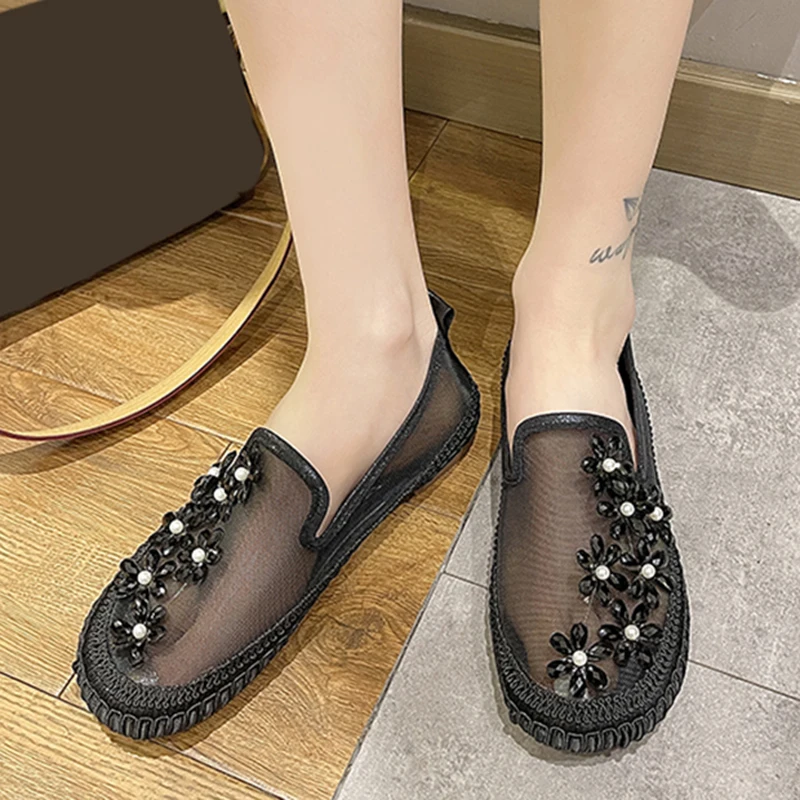 2023 New Lace Mesh Crystal Floral Loafers Women Comfort Breathable Summer Walking Flats Shoes Woman Fashion Slip-on Luxury Shoes