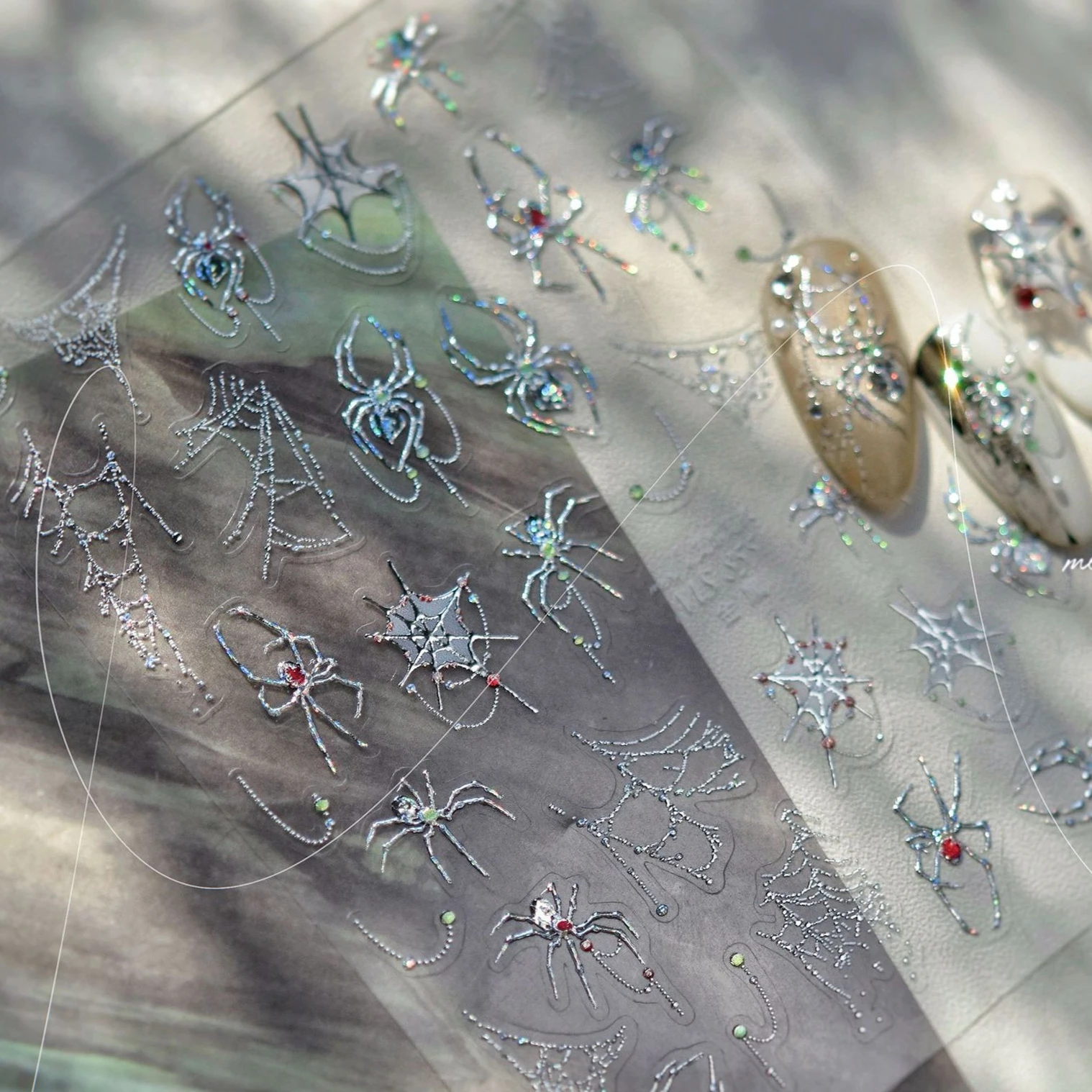 Ragnatela lavorazione metallo elementi di Halloween delicato mela fantasma zucca pipistrello ragnatela argento adesivi per nail art decalcomanie per manicure