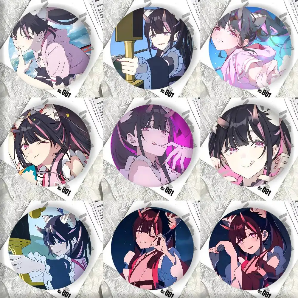 Spilla Rotonda in Latta con Incisione Laser Personaggi Anime Komazawa Noi C-Cosmic Princess K-Kaguya, Accessorio per Vestiti e Zaini