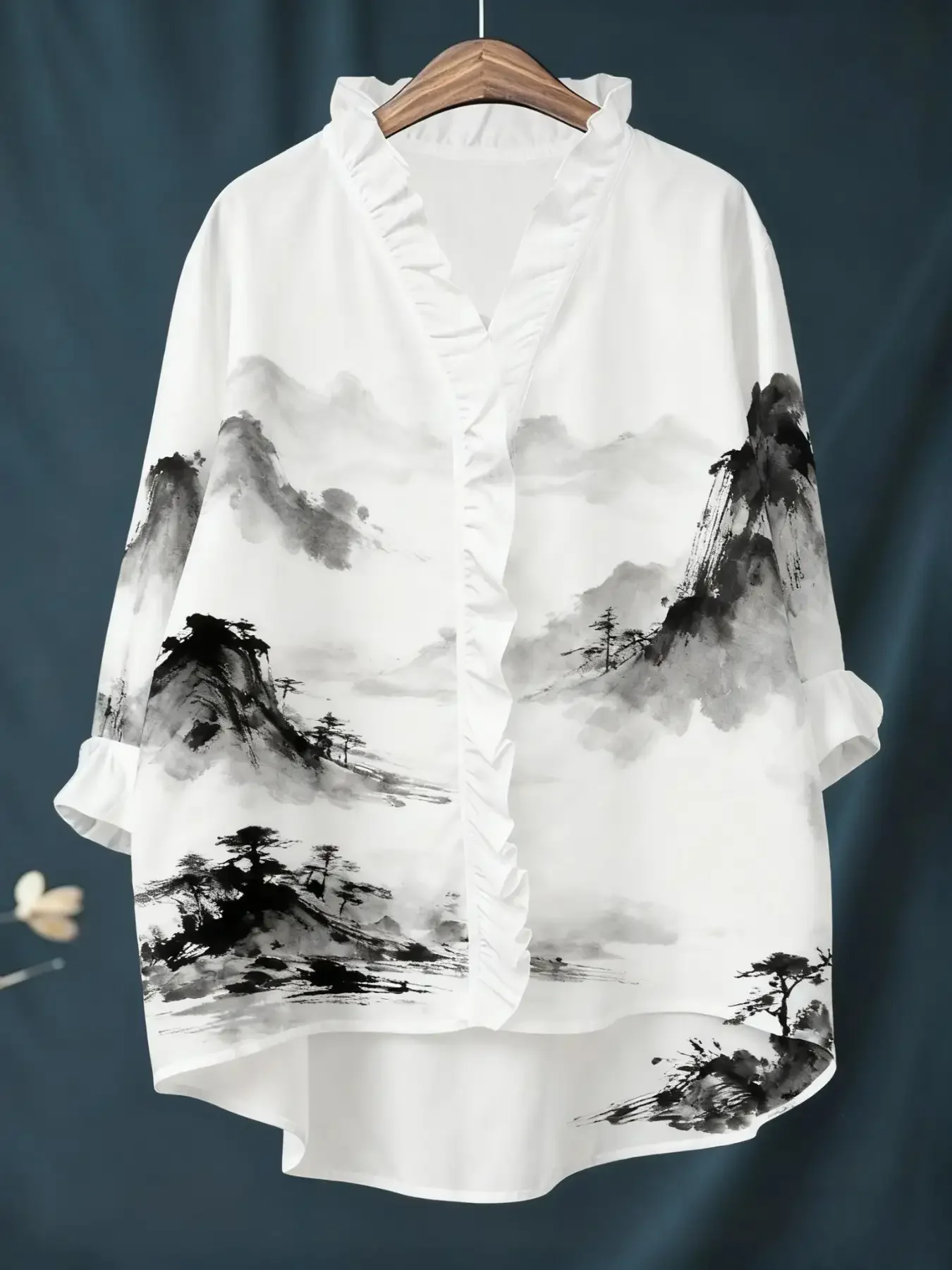 2026 new V-neck casual top, women's long sleeved lace shirt, retro floral print design, suitable for daily outings,