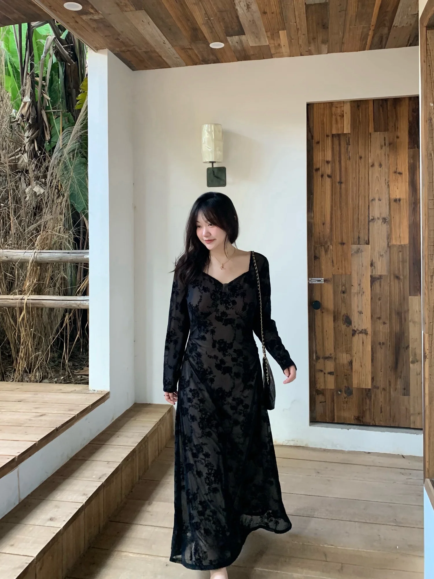 Retro Lace Dr Women…