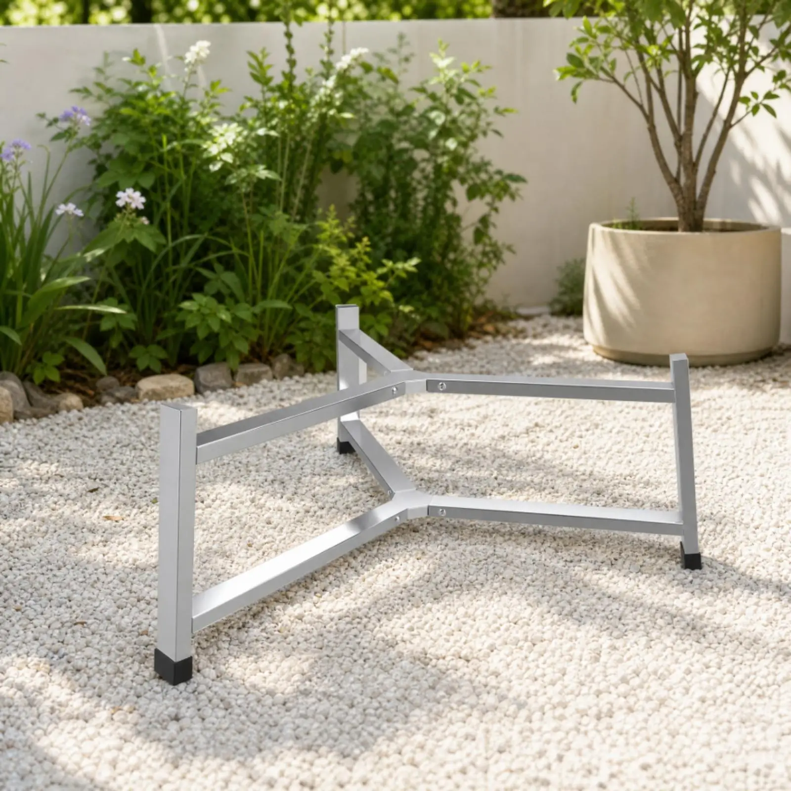 Durable Outdoor Fireplace Stand Fire Bowl Tripod Holder Q235 Steel Frame Anti Slip Design for Camping Patio Use