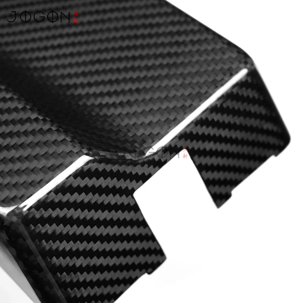 Echte Carbonfaser-Motorraum-Sicherungskastenabdeckungen zum Aufkleben, Außenzubehör für VW GOLF 8 MK8 8.5 Golf R 2021+ – Detail 9