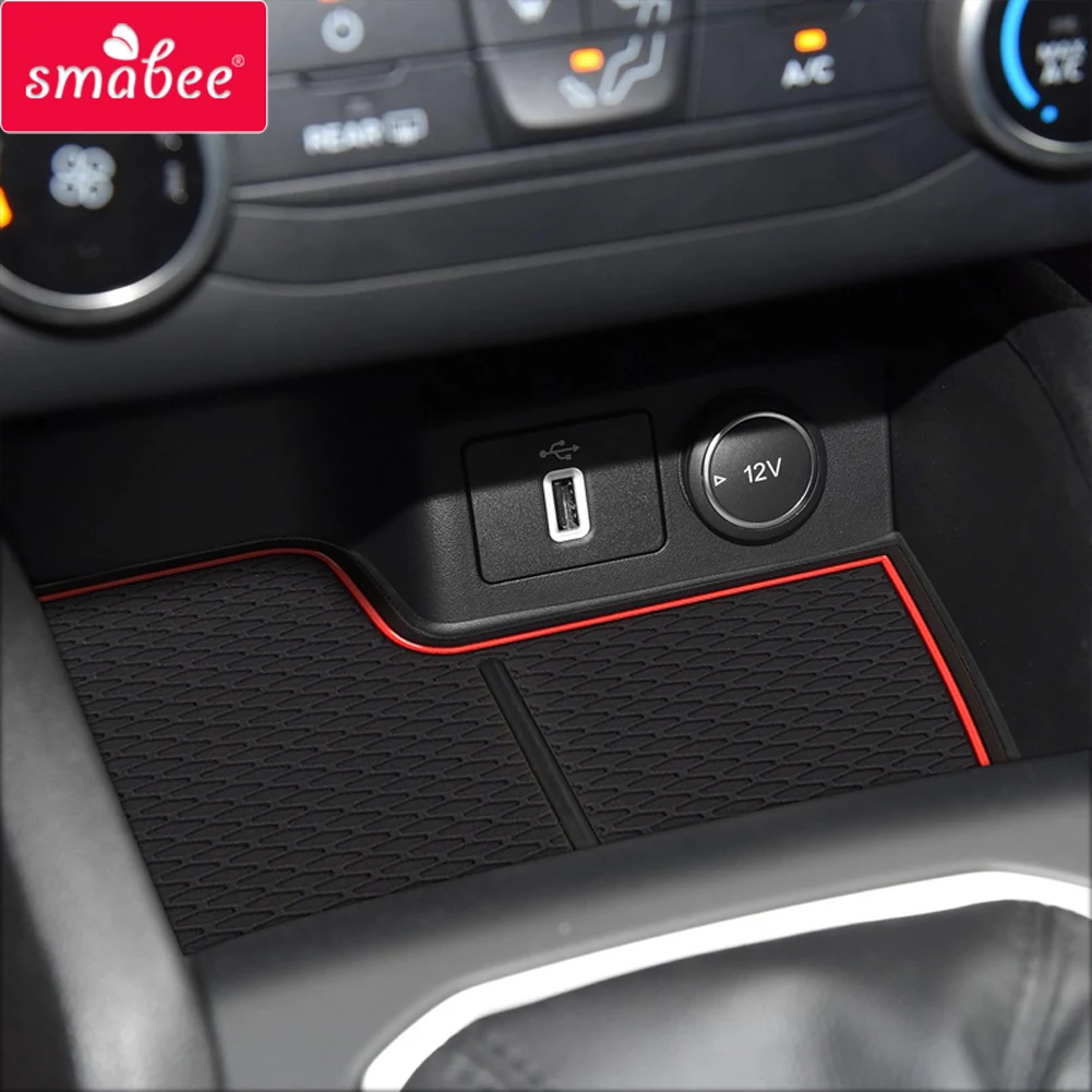 smabee Gate Slot Cup Pad For Ford FOCUS 2019 Automotive Interior Accessories Rubber Non-Slip Mats Anti-Slip Mat Car Sticker