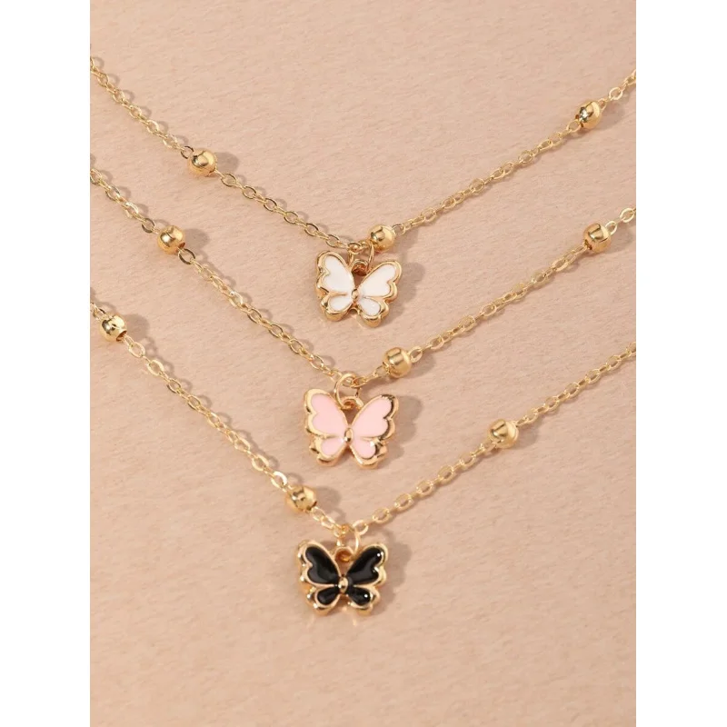 3pcs Butterfly Pendant Necklace – Colorful Beads, Random Count for Daily Style.
