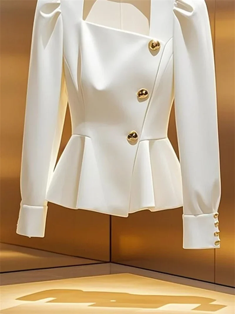 女性トップス春スリムフレア裾ペプラムシャツ 950P シックなスクエアカラーメタルボタンブラウスホワイトパフ長袖