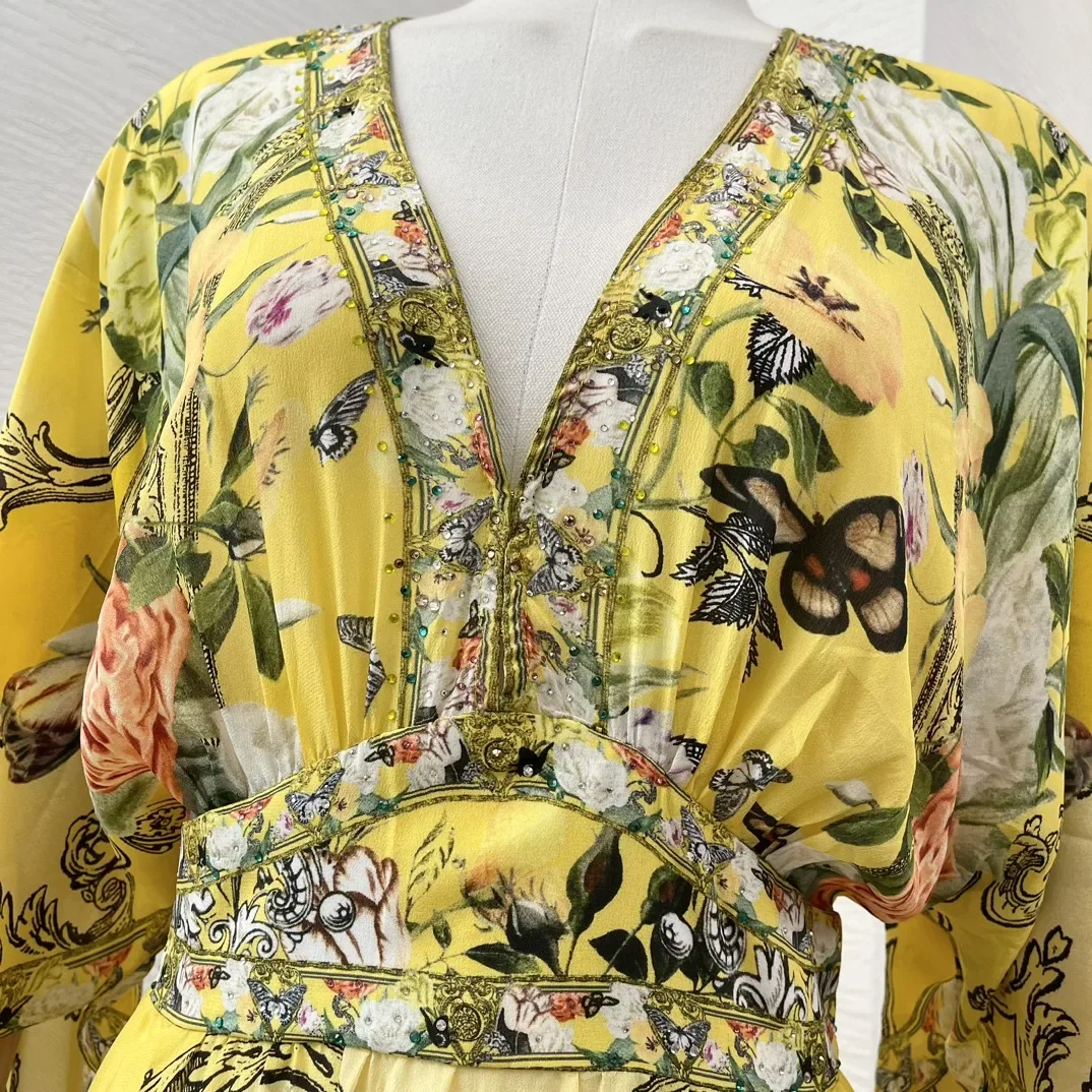 Vestido largo amarillo con estampado Floral de mariposa para mujer, vestido de verano de alta calidad con mangas 3/4, cuello en V profundo, diamantes para vacaciones