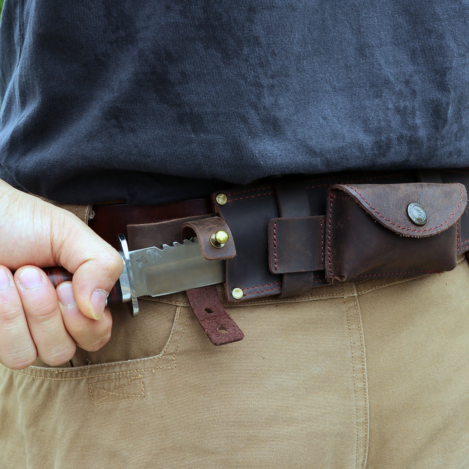 Tourbon Camping-Ledermesserhülle Jagd-Mehrzweck-Festklingentasche mit Feuerstarter-Schlitz für Gürtel (ohne Messer) – Detail 6