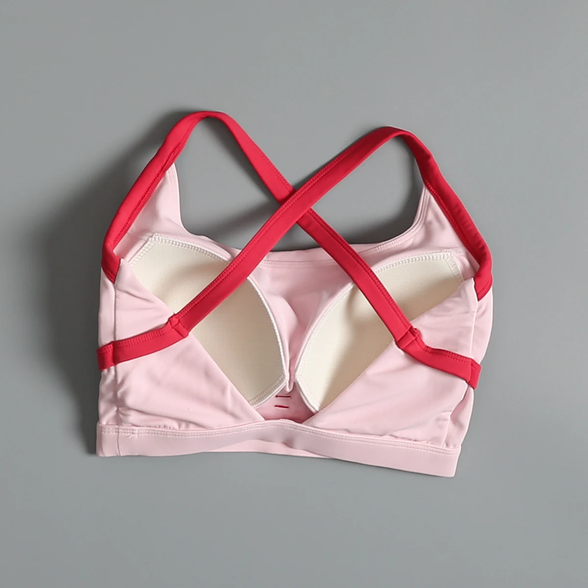 Lencería deportiva de verano para mujer, sujetador de yoga a prueba de golpes para correr de una pieza, chaleco de entrenamiento físico de color contrastante a la moda