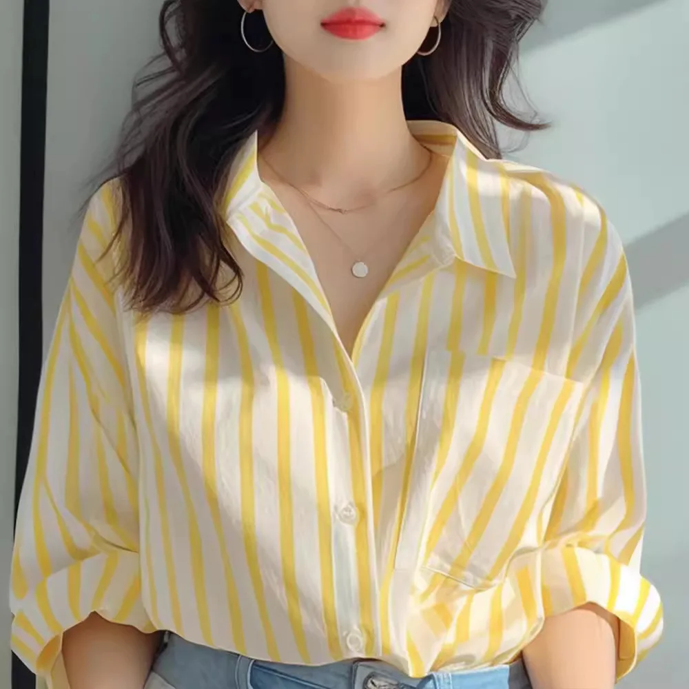Women's Casual Long Sleeve Striped Shirt Spring Autumn Fashionable Sun Protection Clothing Vertical Stripe Pattern Outdoor Wear