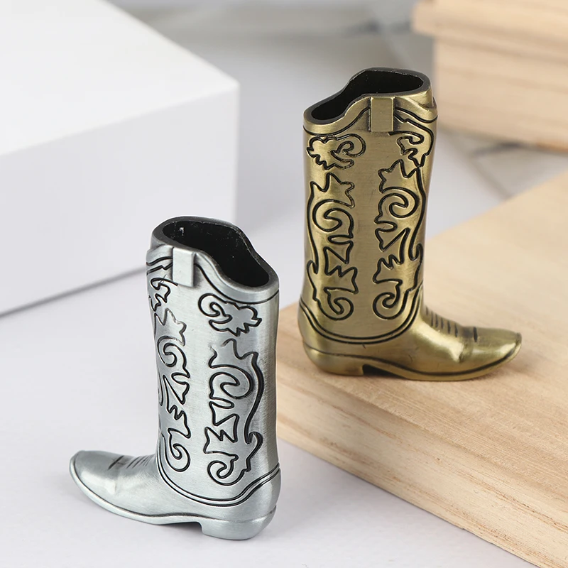 

Креативный персонализированный металлический чехол для зажигалки в форме ботинка с гравированными узорами для J5 J25, новый минималистичный подарок для мужчин