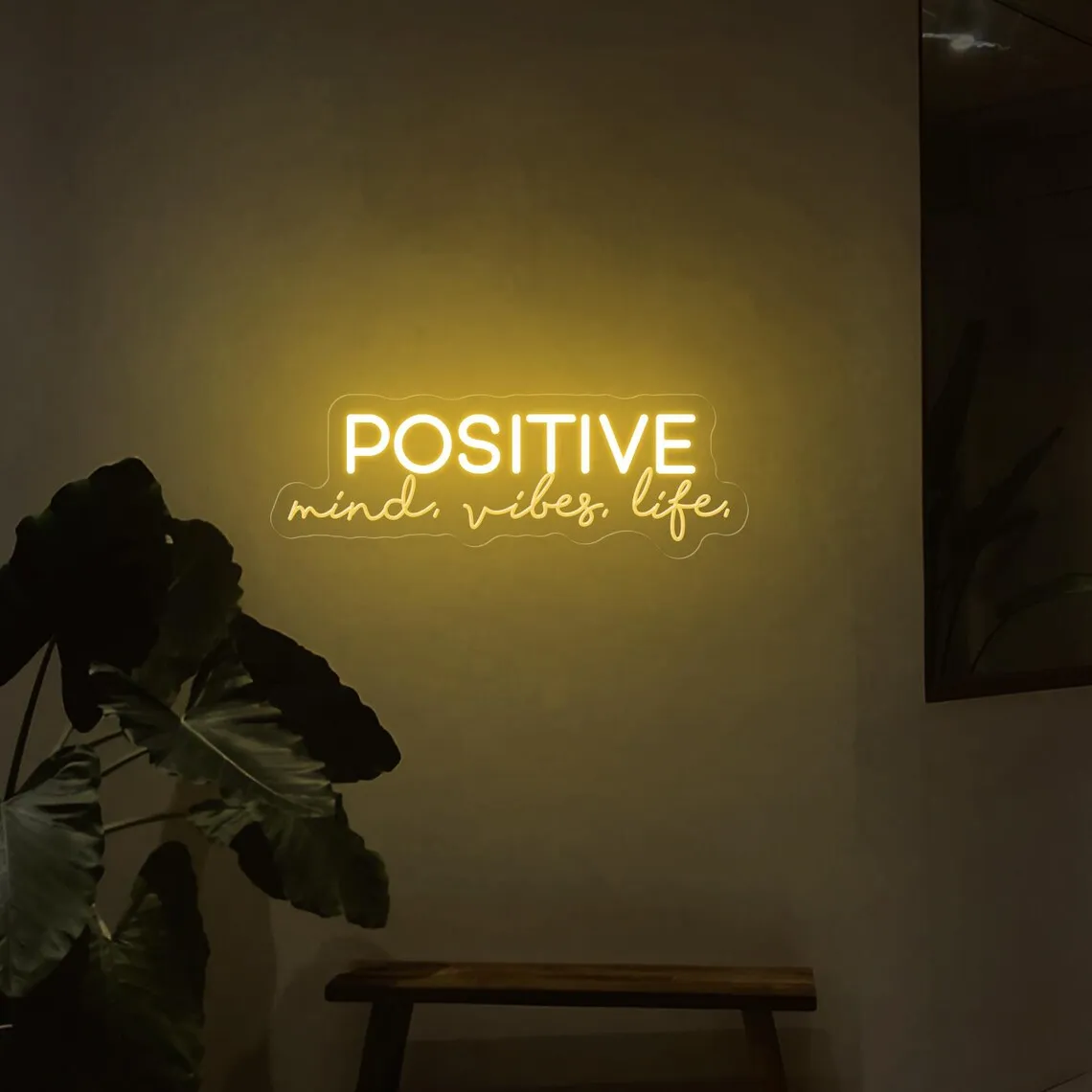 

Positive Mind Vibes Life Neon Sign, Office Dorm Bedroom Positive Vibes Sign, Motivational Saying Room Wall Decor, LED Neon Light