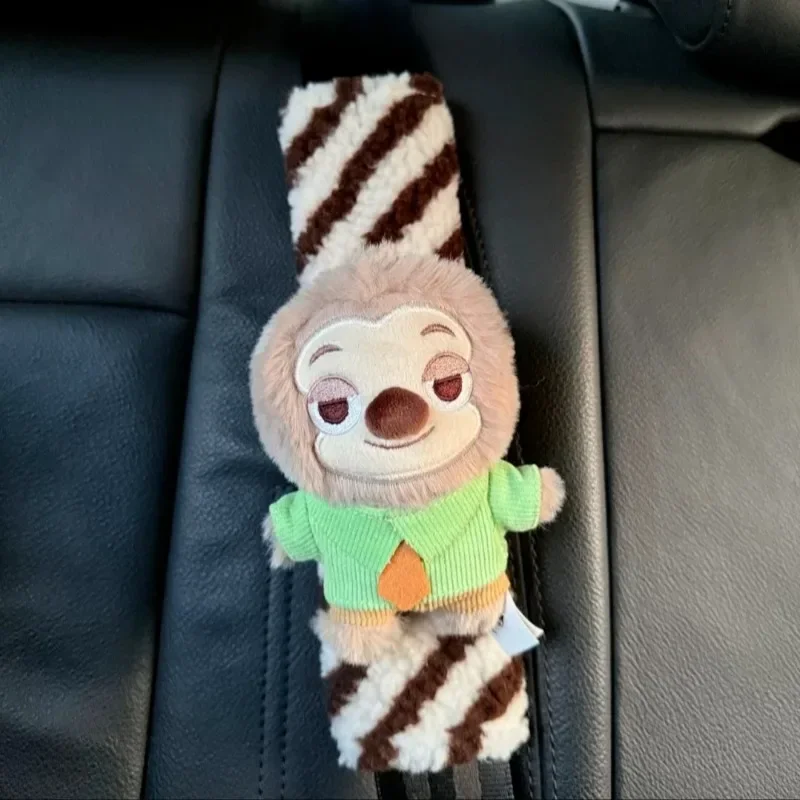 Zootopia البرق ليوبارد ضابط مقعد السيارة حزام الكتف حامي الكرتون الشكل المضادة للخنق غطاء الرقبة هدية العيد