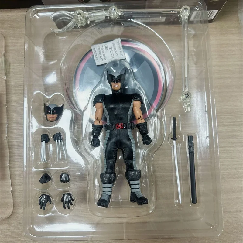 Mezco One 12 X-Men Wolverine Figures Punisher The Joker Batman Action Figure Super Heroes Series Toys Make in China KO Replica view 3