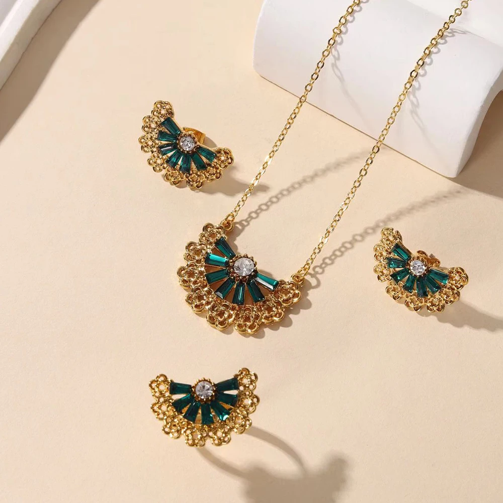 Golden Stainless steel necklace + earrings + ring Set for Women\'s Jewelry sector geometric Emerald Pendant Fashion Gift