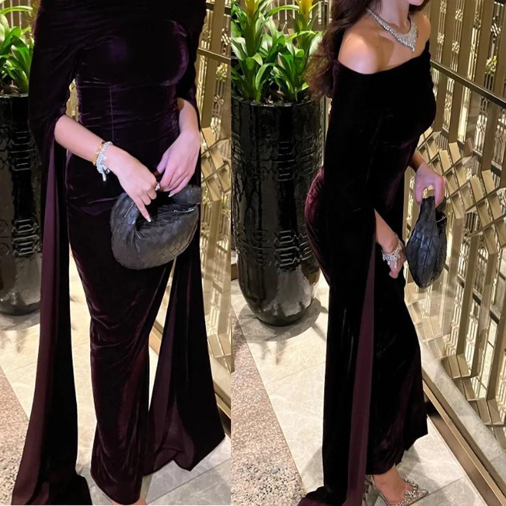 Off Shoulder Prom Dresses Floor Length Sheath Elegant Evening Dresses Women Long Velvet Formal Party Gown For Special Events
