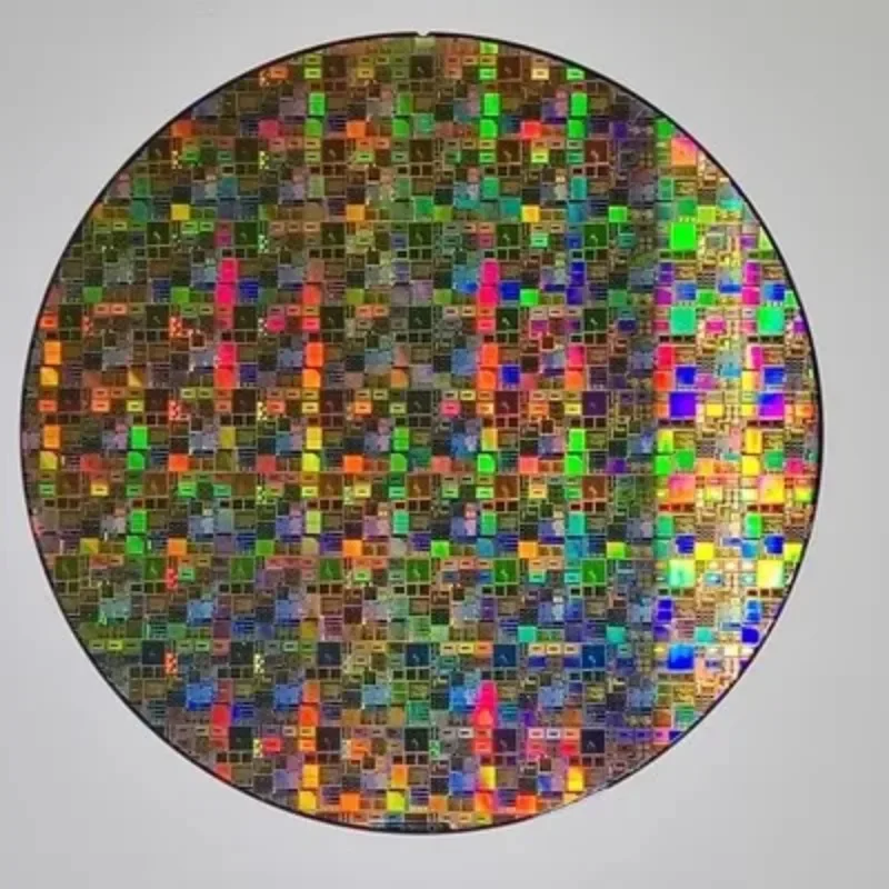 Wafer circuito integrato Chip CPU 12 pollici 8 pollici 6 pollici IC semiconduttore CMOS Chip di fotolitografia Wafer di silicio