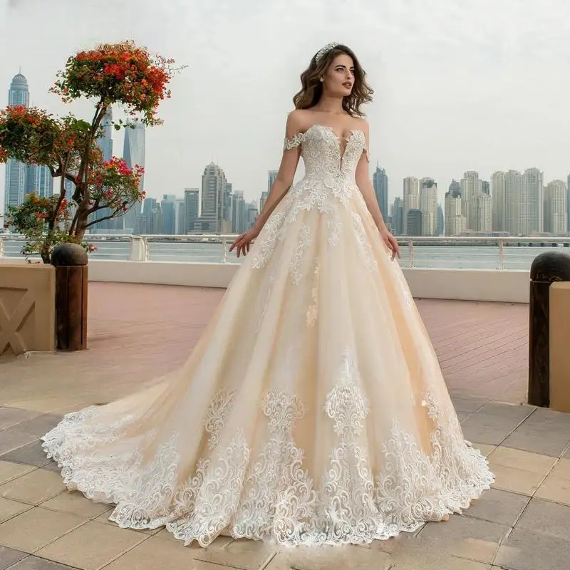 

Customized Romantic Sweetheart Lace Up A-Line Wedding Dress 2025 New Delicate Beading Appliques Court Train Princess Bridal Gown