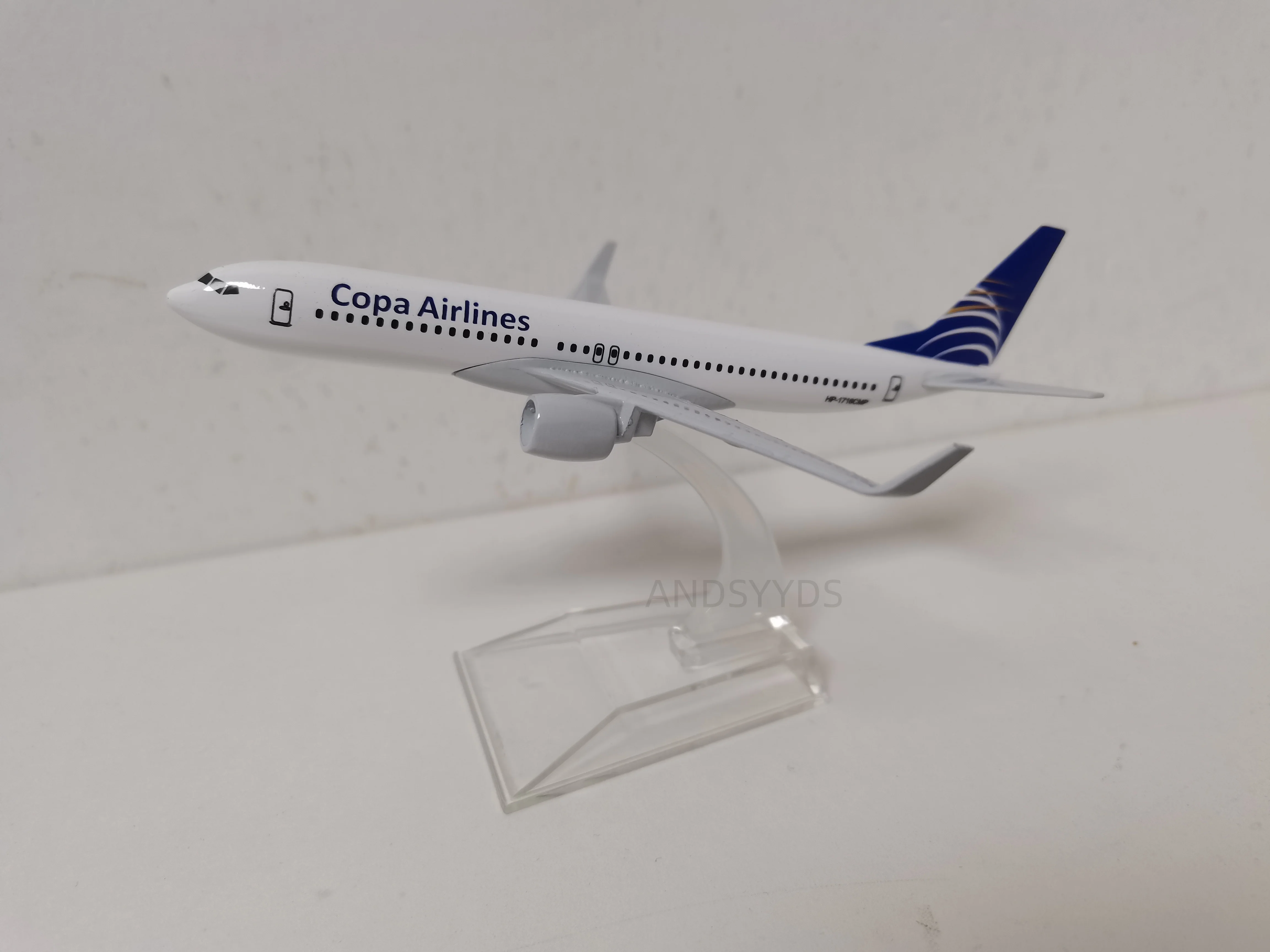 Display Copa Airways 737 B737 1/400 Scale Alloy Model Plane 16cm  1/400 Scale Airplane Model Planes Decoration Home Gifts Collec