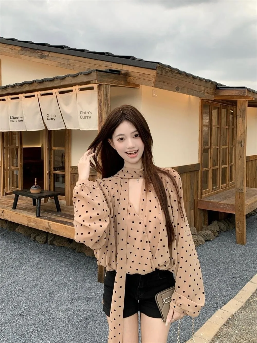 

Женский топ Ele V-Ne Long Sve irt, осень 2023, новый тонкий модный персональный топ с нежным волнистым узором в горошек для поездок на работу