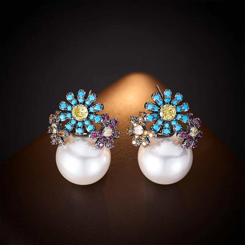 

New Zircon Inlaid Daisy Flower Pearl Fashion Versatile Elegant Copper Plated 14K Real Gold High-end Earrings