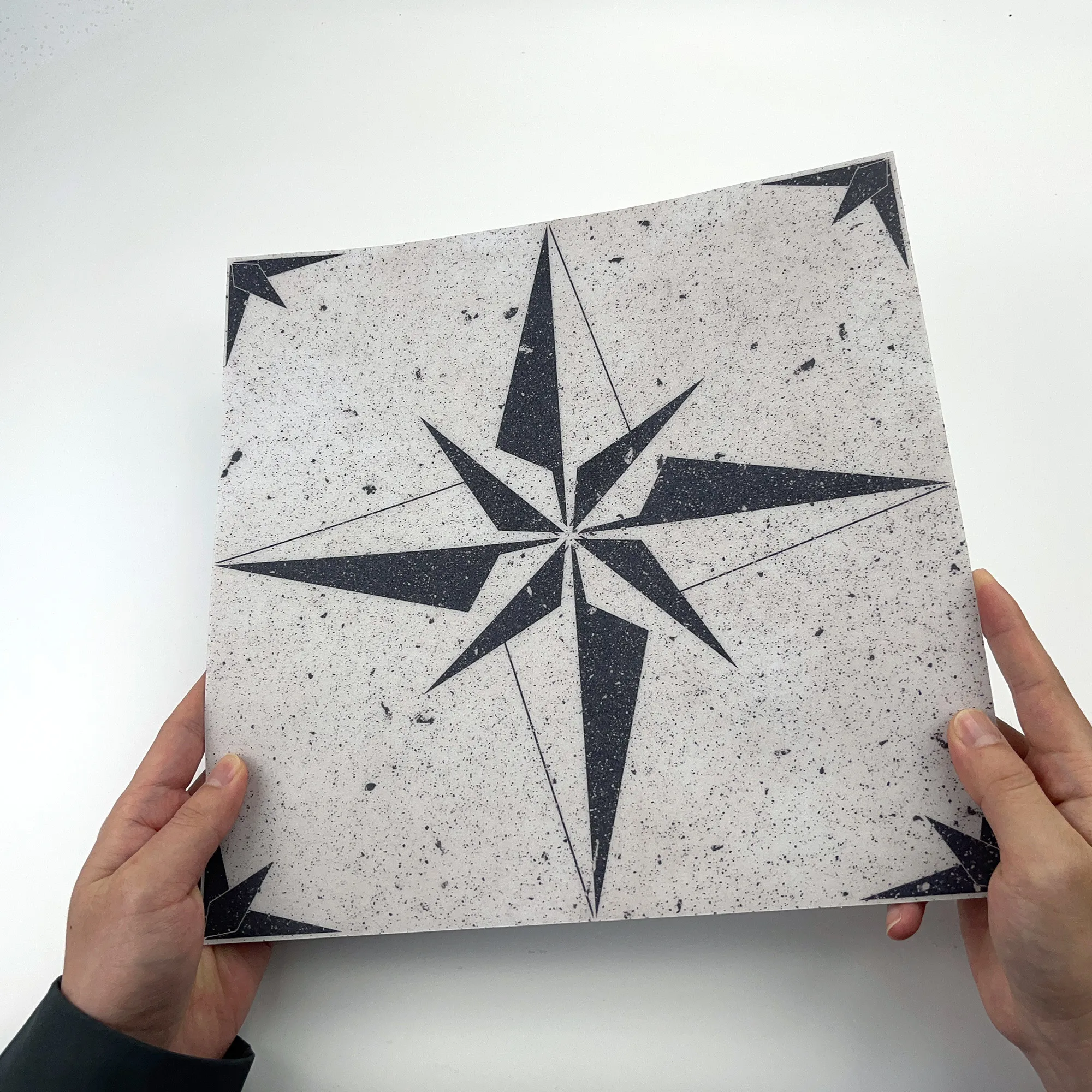 Alwayspon 데코 타일 스티커, 나무 패턴 PVC 회색 별 타일 스티커, 벽 스티커 장식, 접착 마크다운 판매 