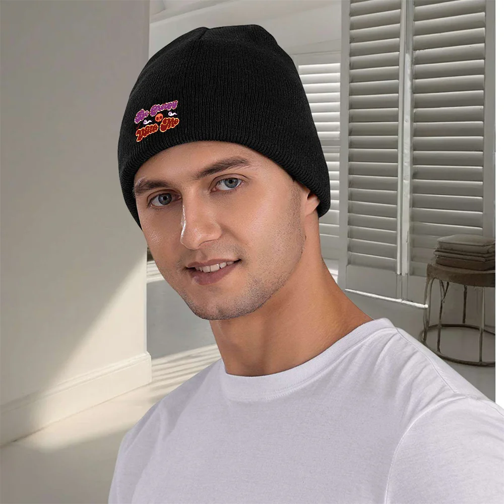 قطعة واحدة من قبعة صغيرة للهالوين - قبعة شتوية مضحكة Skullies مع نص "Be Creepy Win Me"، قبعة جمجمة متماسكة سوداء دافئة للرجال والنساء #4