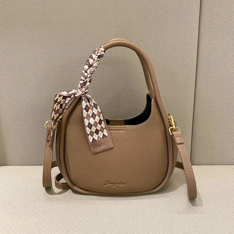 

Minimalist Vintage Messenger Handbag For Women With Solid Color Unique Letter Logo And Business Casual