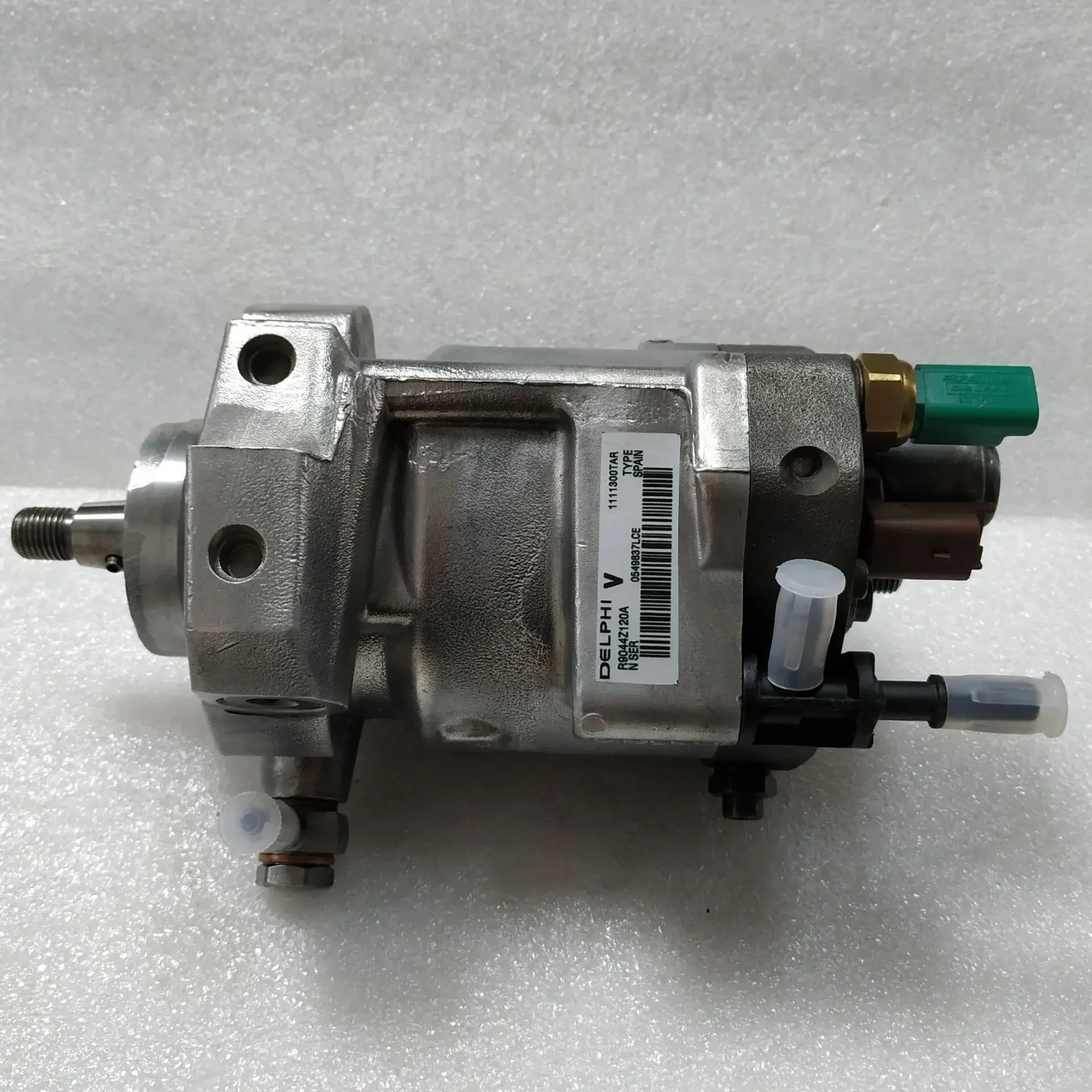 

Genuine common rail pump 9044Z120A, 9044A120A,R9044Z120A