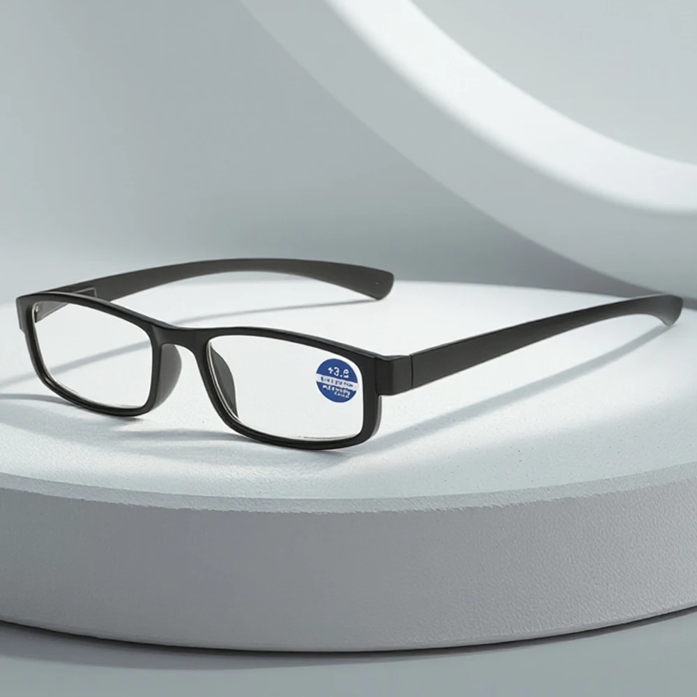 Superleichte Rechteckige Lesebrille für Männer und Frauen Klassische Kleine Presbyopie-Brille Vintage Business Anti-Blaulicht-Brille