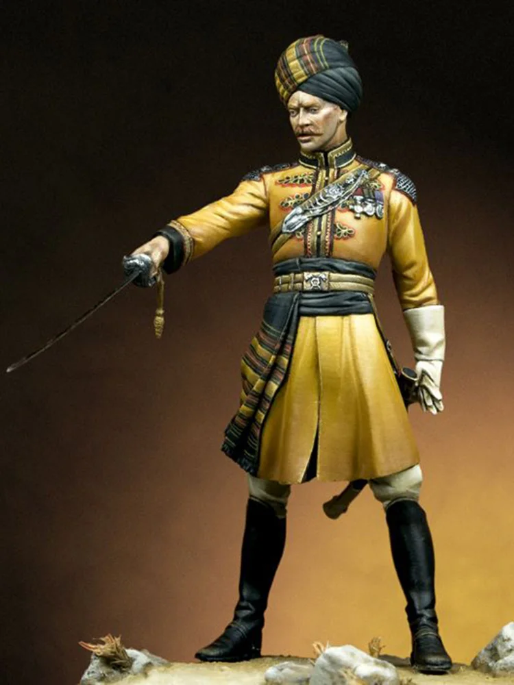 

1/24 75mm ancient officer stand (WITH BASE ) Resin figure Model kits Miniature gk Unassembly Unpainted