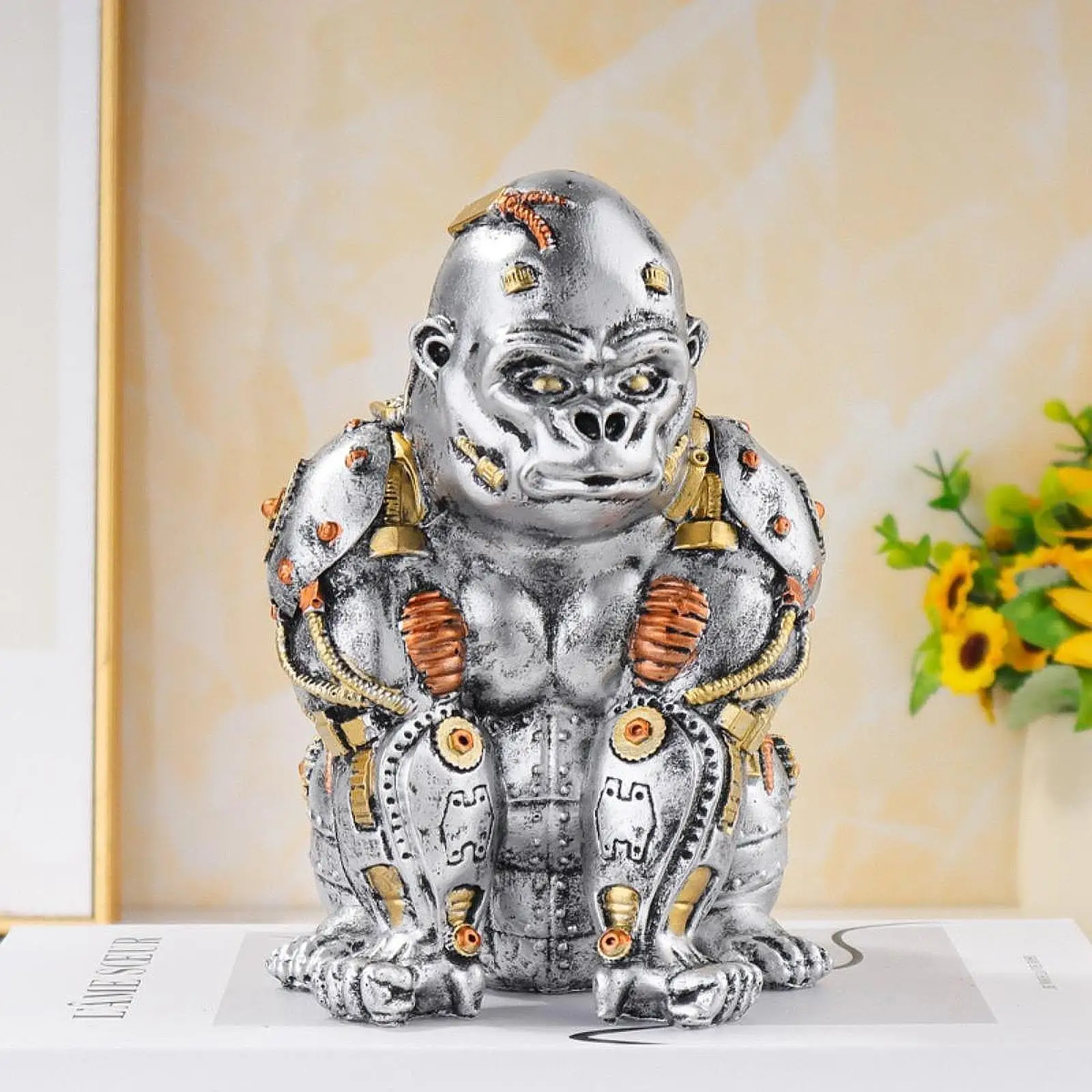 Mechanical Gorilla Statue Animal Figurine Keepsake Collecting Table Ornament Resin Gorilla Sculpture for Balcony Bedroom