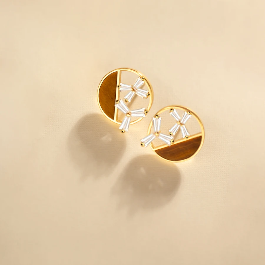 

Sterling Silver Stud Earrings Women's High-end Niche Design Temperament Earrings Unique Round Personalized Ear Jewelry