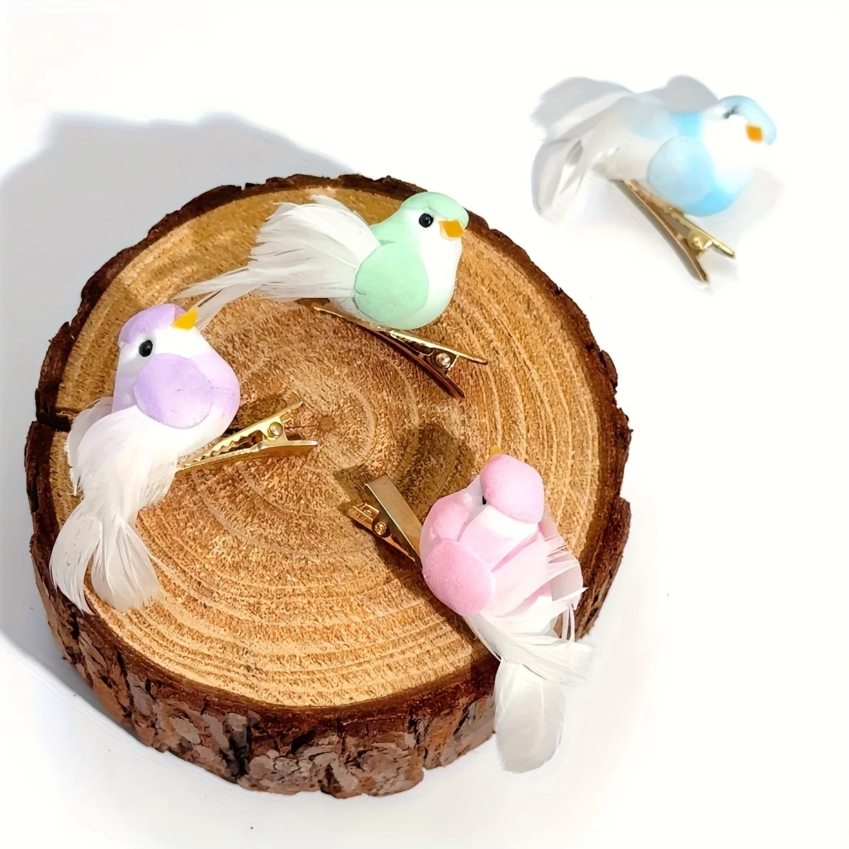 

1pc Women's Fresh Sweet Feathered Cartoon Bird Duckbill Clip, Fashionable Side Bangs Hair Clips with Fun Versatile