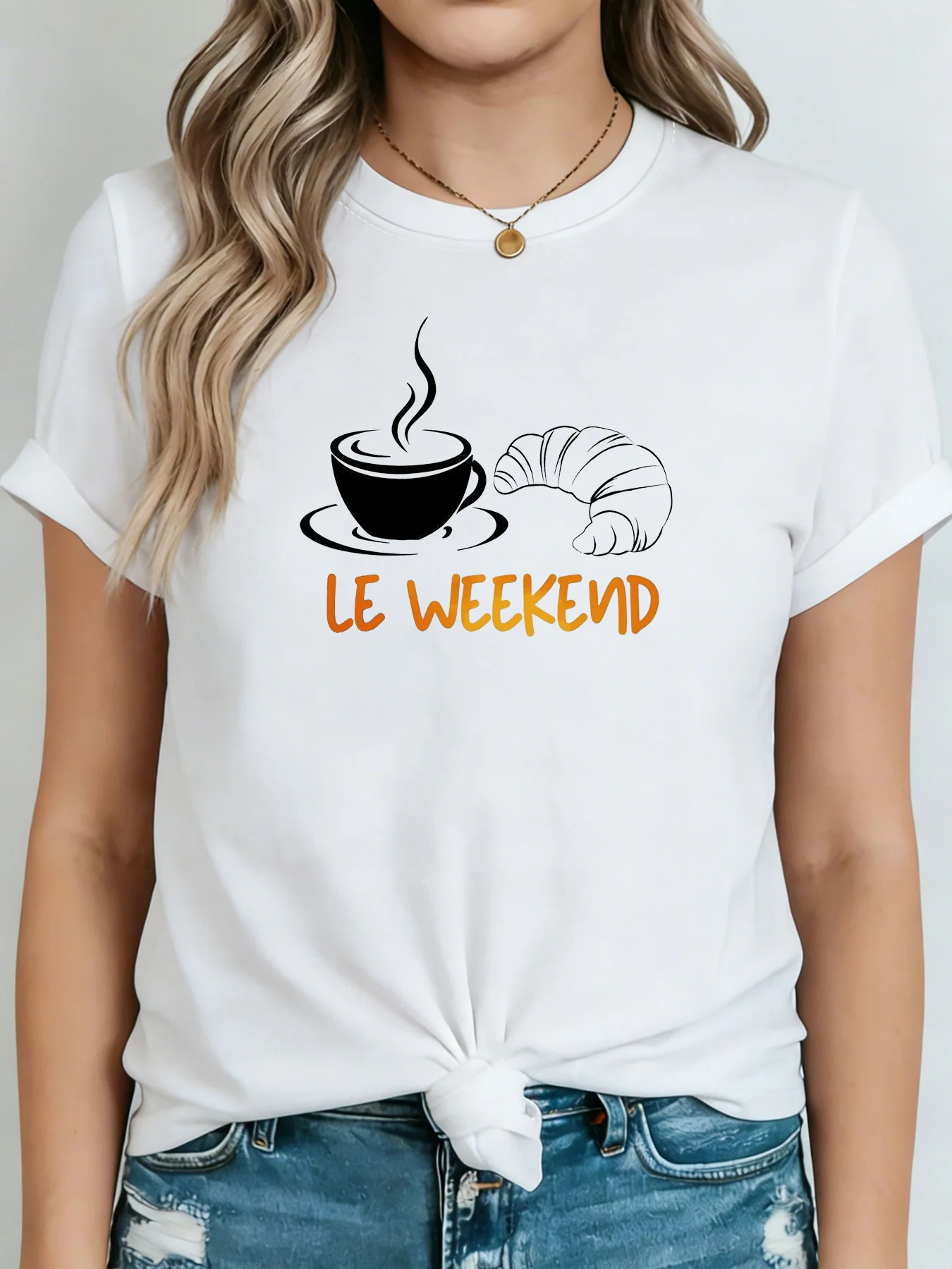 LE WEEKEND Camiseta French Bakery para mujer, blusa de manga corta con cuello redondo y estampado de croissant, adecuada para atuendos informales