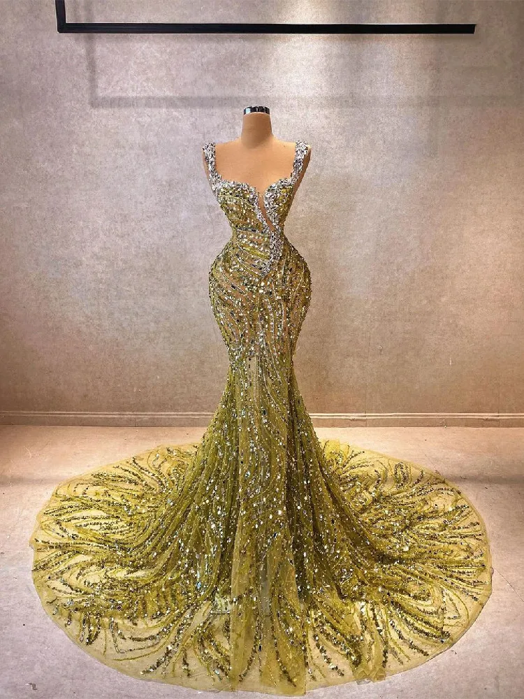 

Luxury Mermaid Evening Dresses Sleeveless V Neck Straps Appliques 3D Lace Sequins Beads Diamonds Prom Dresses Gowns Custom Made