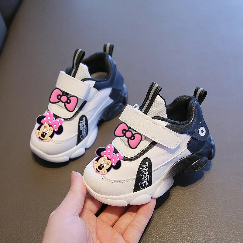 

Весенне-осенняя новая детская повседневная обувь с Микки Маусом, кроссовки для мальчиков, кожаные кроссовки для девочек, модная детская обувь для малышей