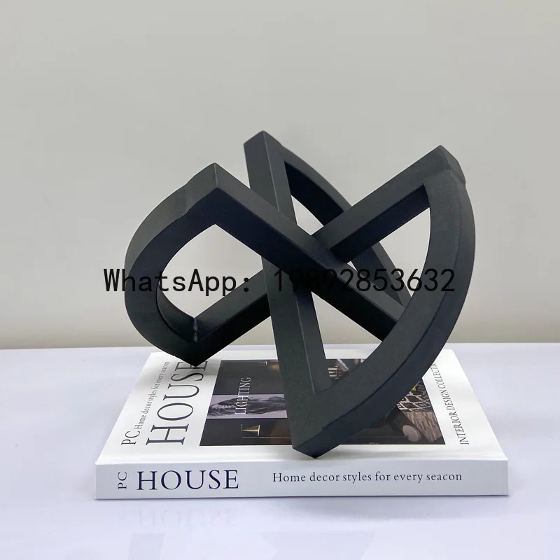 Metal Handicrafts Geometric Hollowed-out Intersections Abstract Black Ornament Cross Line Home Decoration Accessories