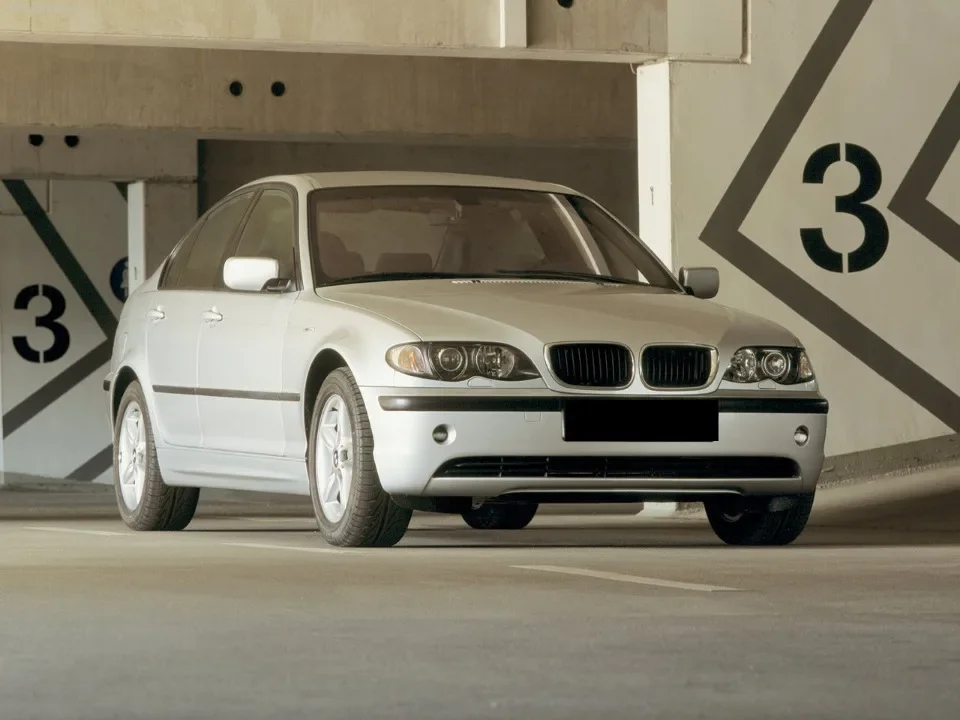 XVIP Gloss Single Line Style Front Nieren-Renngitter für BMW 3er E46 325i 4-Türer 2002–2004 obere Grills im Diamanten-Stil – Detail 18