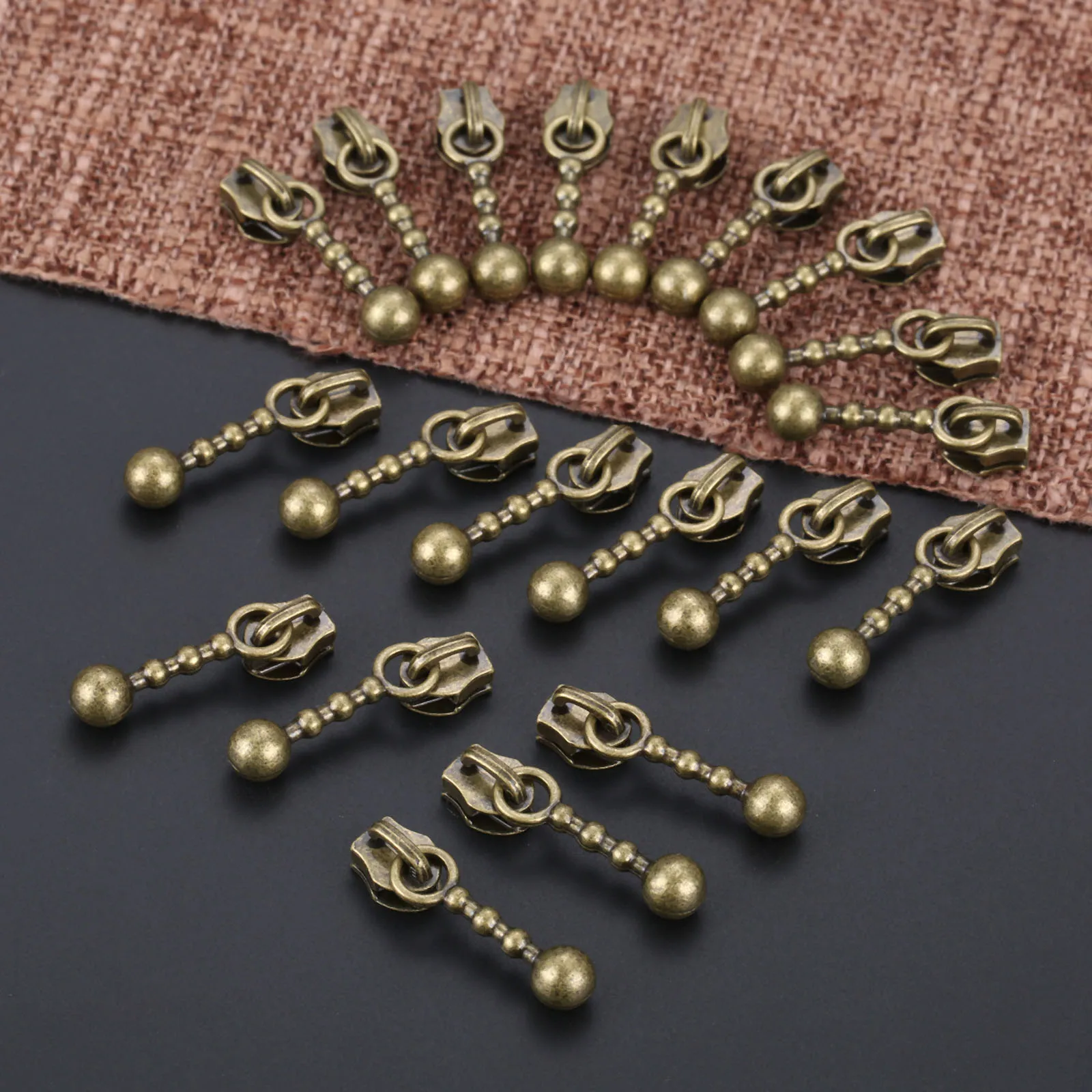 20pcs/lot Zipper Sliders Metal 3# Nylon zippers Replace Pulls Drop shape Antique bronze DIY Craft Sewing accessories set purse