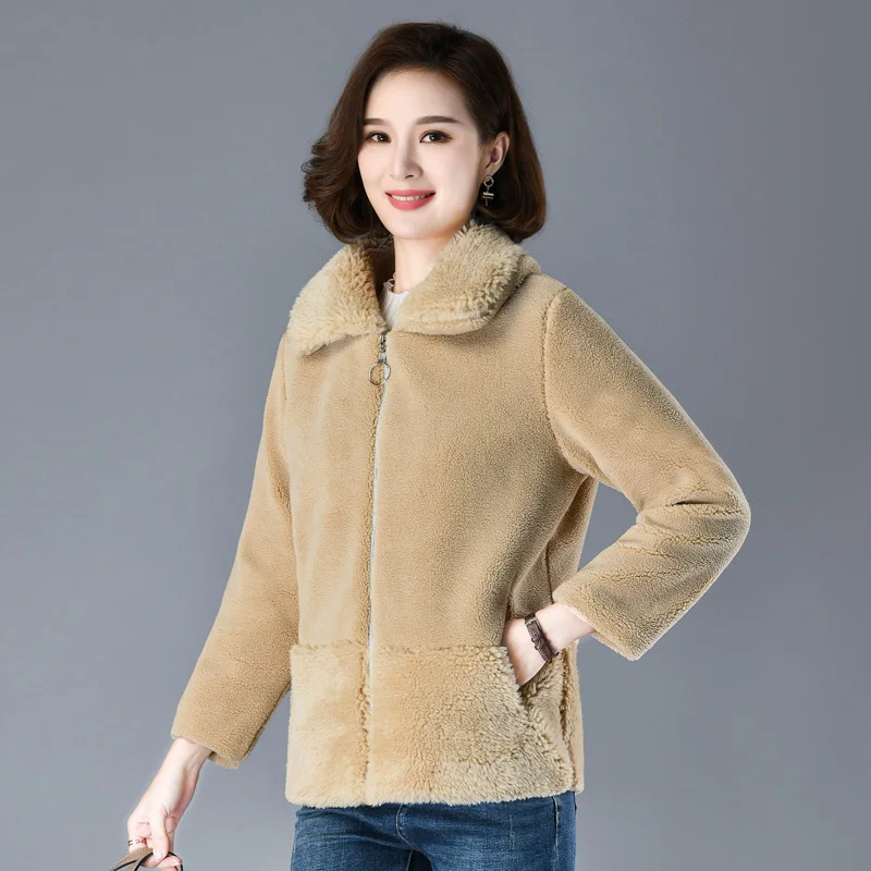 Fall/Winter 2022 Haining Granular Lamb Coat Female Joker Young Mother Pack Plush Thickened Coat