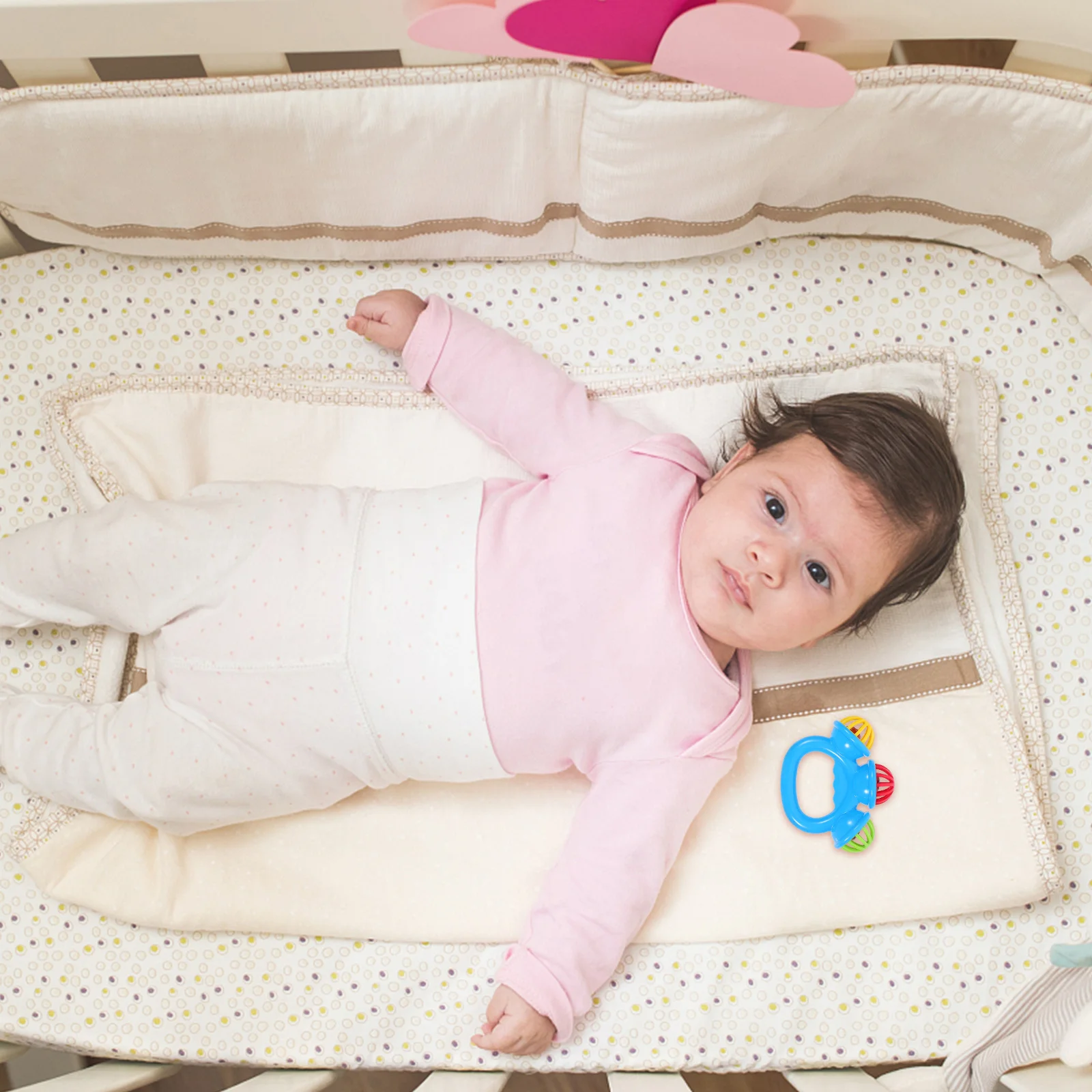 Tamborim de Mão Pequeno para Crianças, Conjunto de 3 Peças de Brinquedo com Sino, Instrumento Musical de Cor Aleatória, Presente de Som Calmante para Bebês