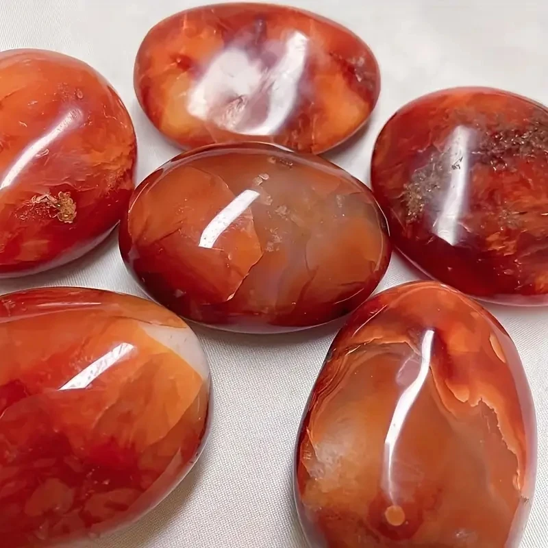 1pcCarnelian Crystal Stones for Spiritual Meditation Boho Decor Family Themed Perfect for Christmas Valentine's Day Father's Day