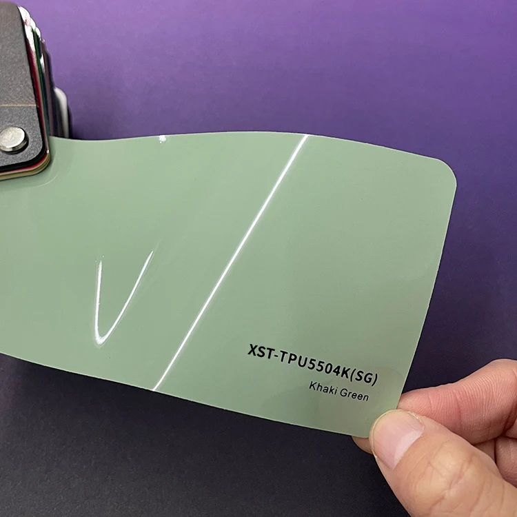 

PPF Factory Хаки Зеленый Глянцевый Цвет ТПУ Защитная пленка для автомобильной краски Рулон 1,52*15 м Самовосстанавливающаяся защита от царапин Воздушная пленка для тела