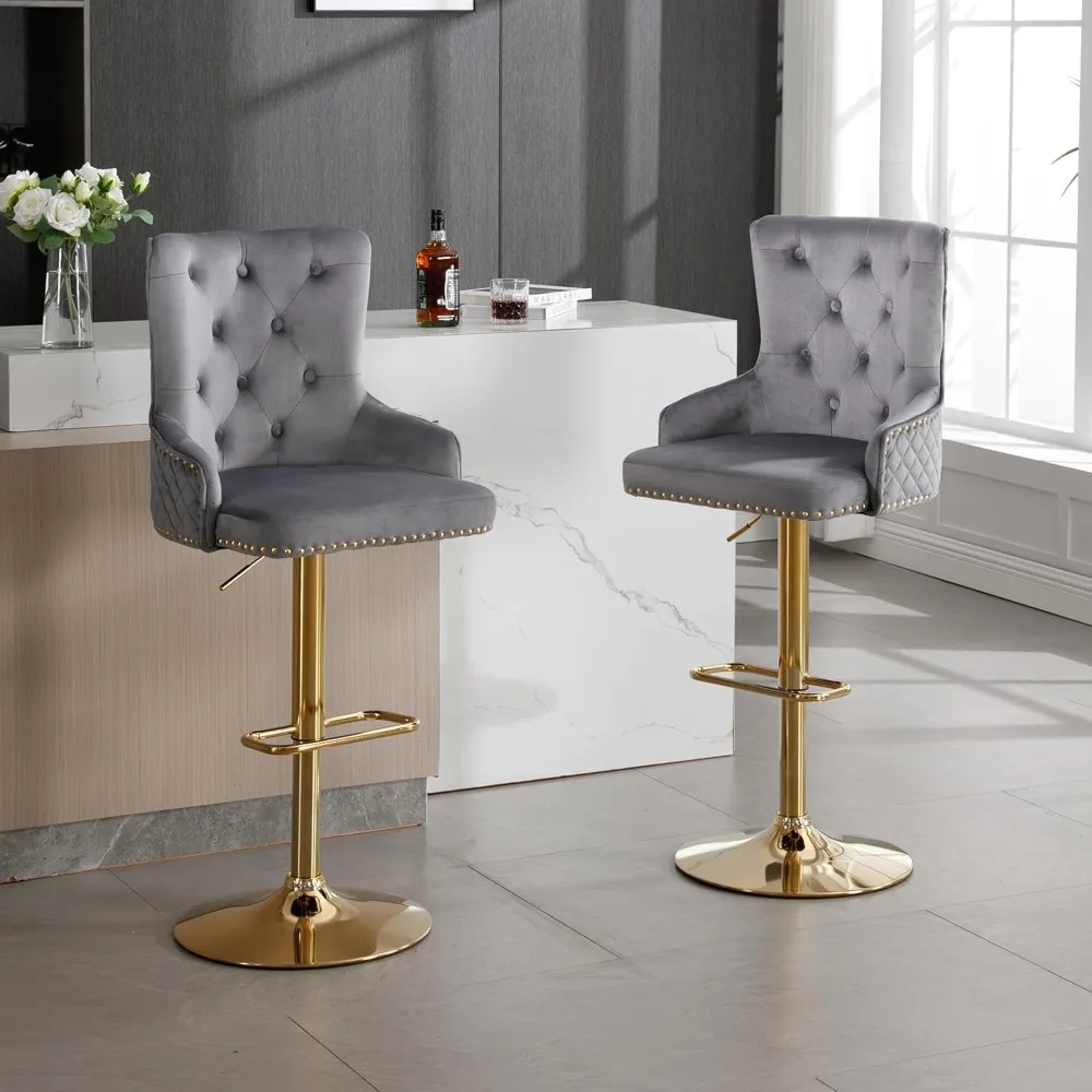 Conjunto de 2 bancos de bar de veludo, cadeira giratória com anel de tração Gold Lion, banco de bar estofado com cabeça de prego, altura ajustável