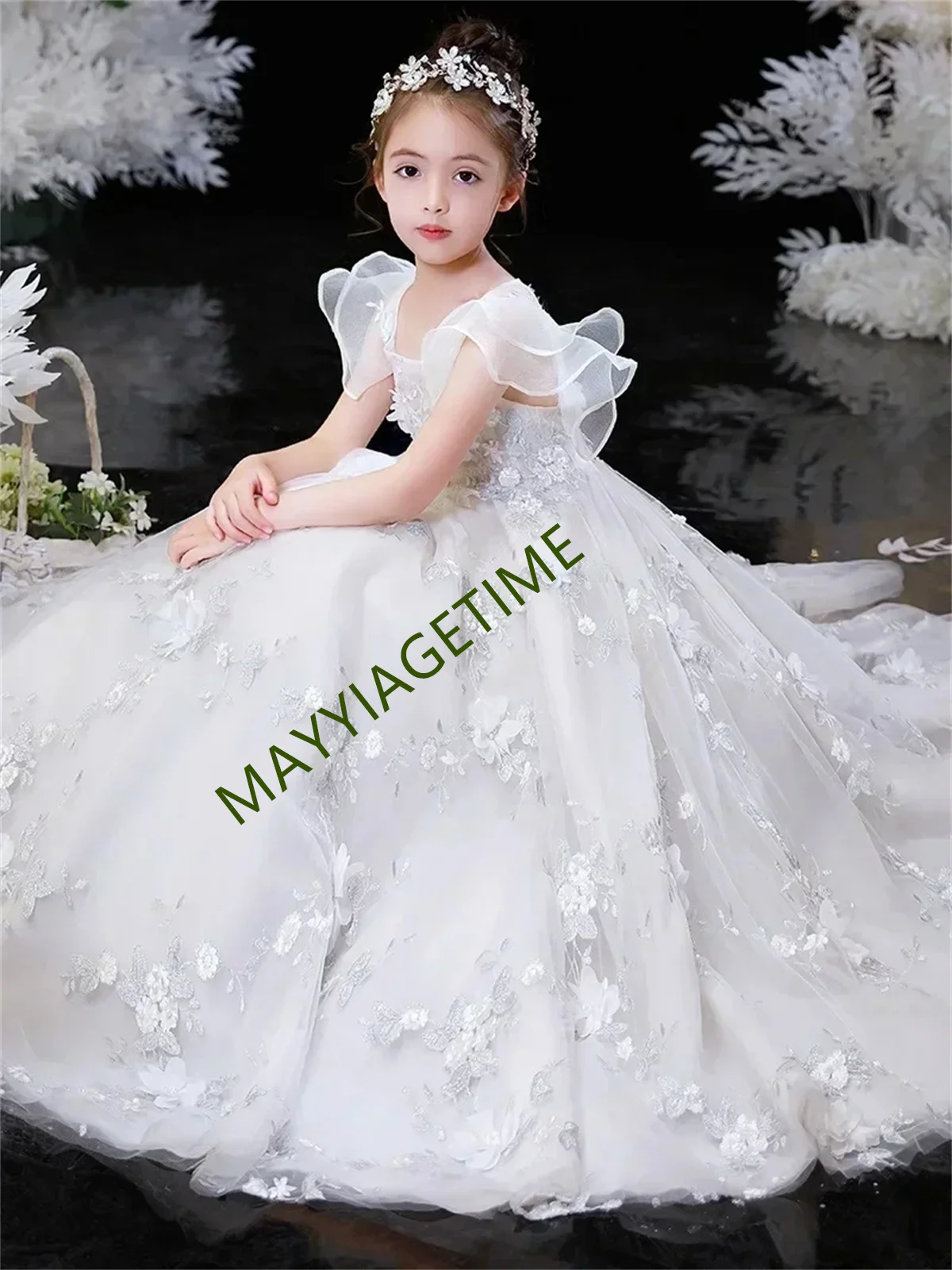 New children's dress, flower girl wedding dress, little girl hosting, fluffy princess dress, runway show performance dress