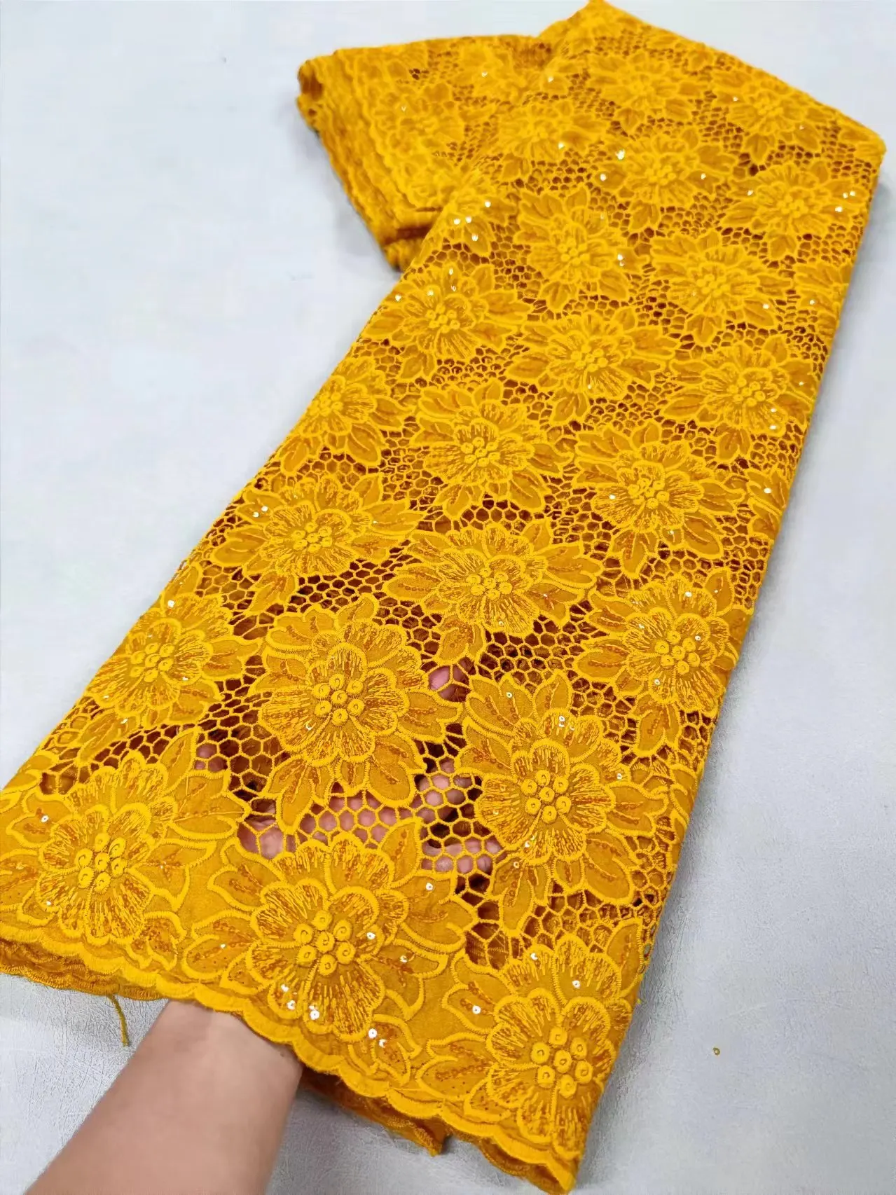

Nigeria French Tulle Lace Fabric Embroidery African Handmade Beaded Lace Fabric High End Mesh Material Luxury Sequins For Party