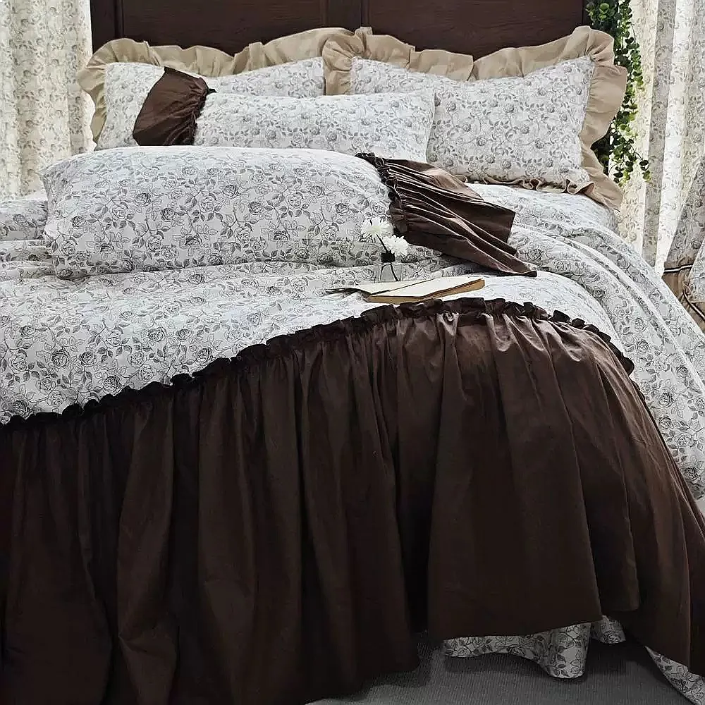 Brittany French Korean Thick Brushed Cotton Bed Skirt 4-Piece Bedding Set