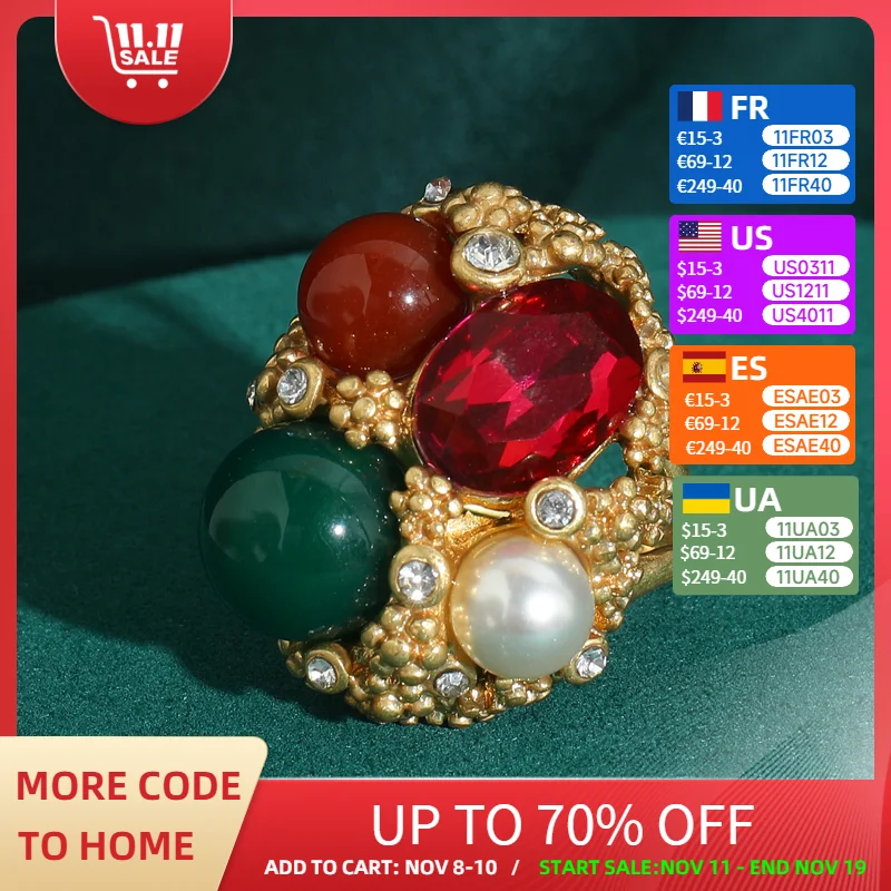 

Vintage Jewelry Green Stone Flower Ring Pearl Decoration For Woman Elegant Charms Antique Gold Color 2025 New Luxury Designer