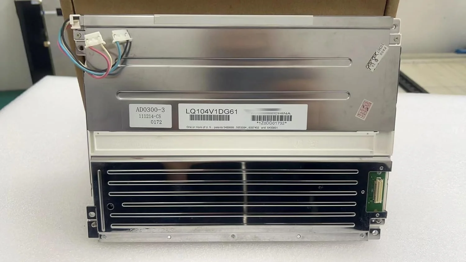 Panel Tampilan Layar LCD LQ104v1DG61